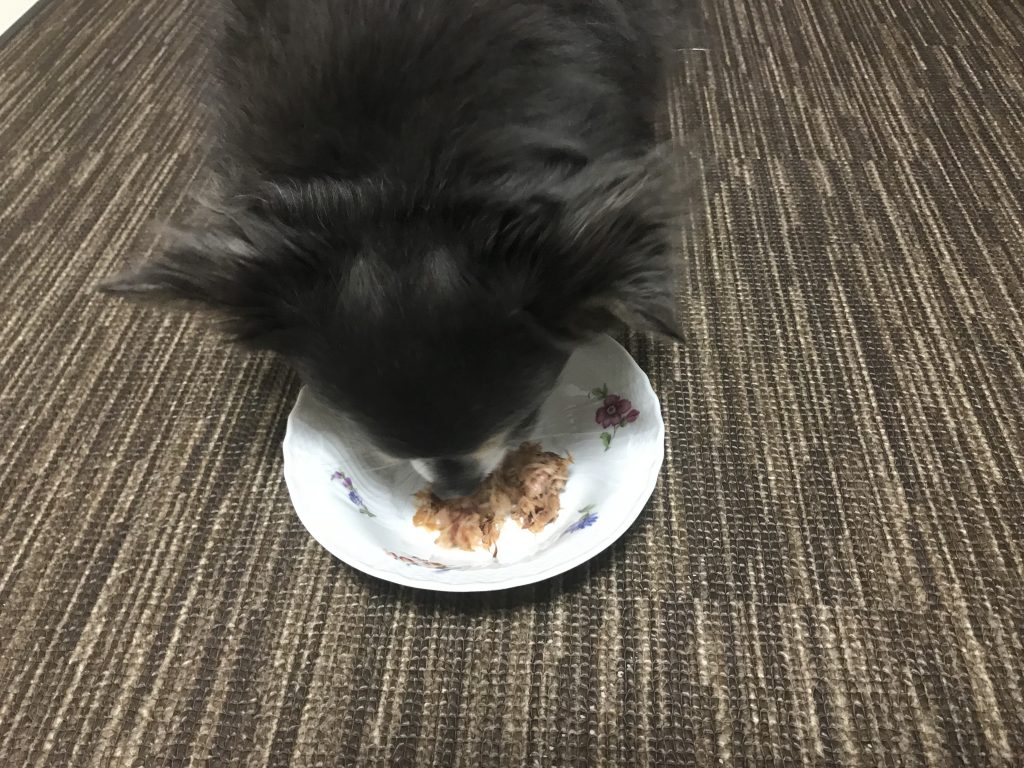 犬にあげるとすごい勢いで食べます