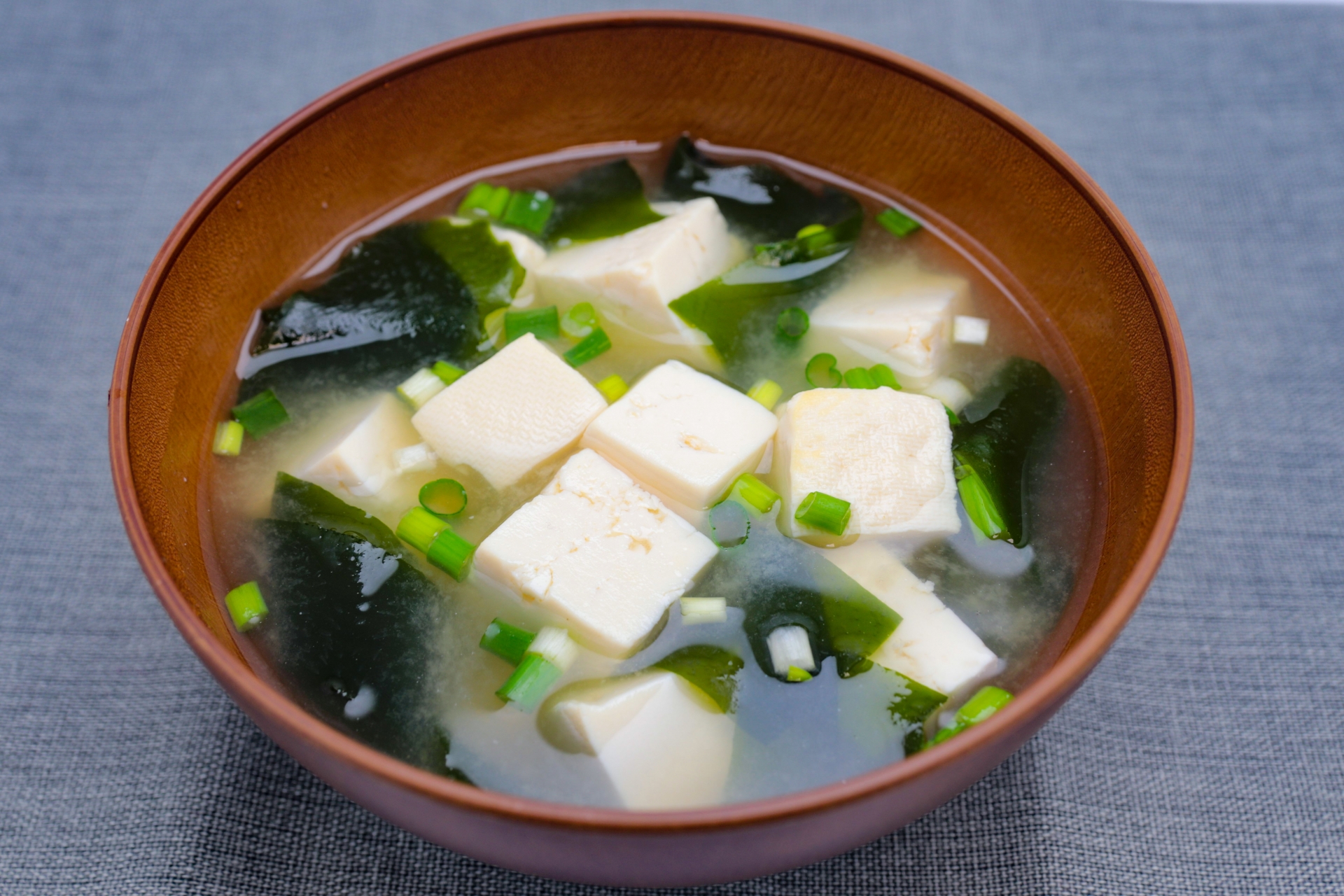 豆腐の味噌汁の作り方 豆腐の種類 選び方 入れるタイミングのすべて